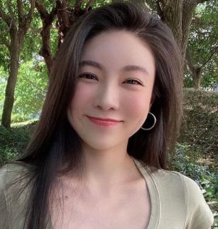 Debbie Shao Dai (Instagram Star) Biography, Height, Family, Wiki & More